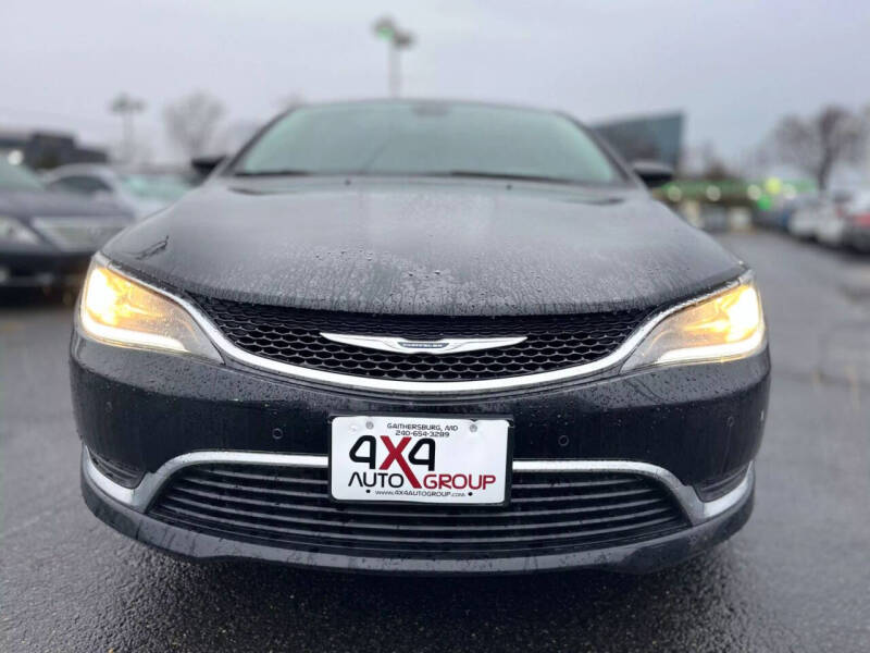 2015 Chrysler 200 Limited