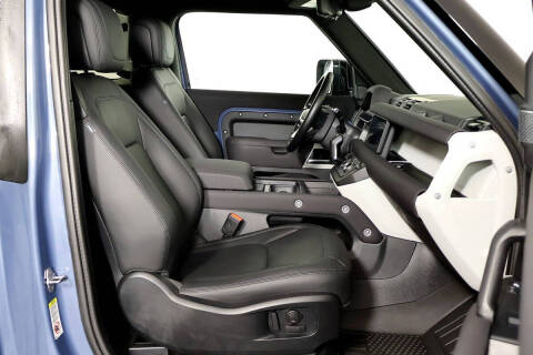 2023 Land Rover Defender 90 S