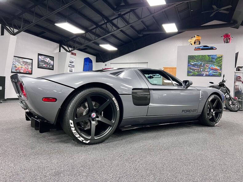 2006 Ford GT