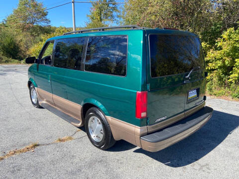 2000 Chevrolet Astro LS