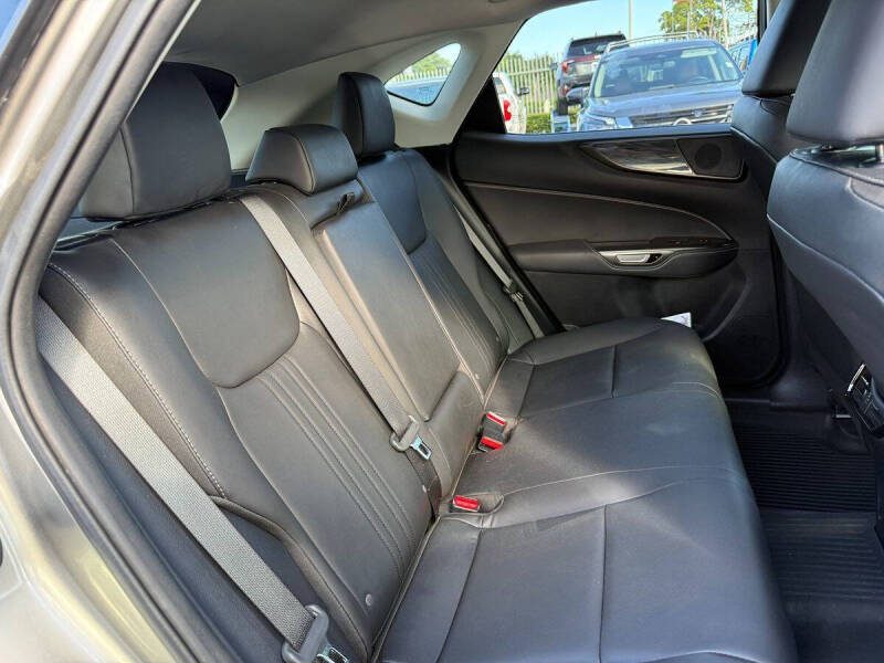 2024 Lexus NX 350h Premium