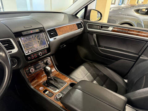 2012 Volkswagen Touareg