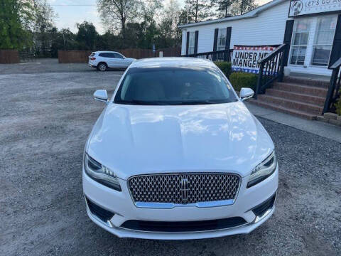 2017 Lincoln MKZ Select