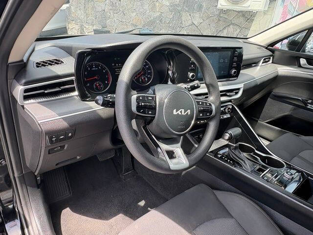 2022 Kia K5