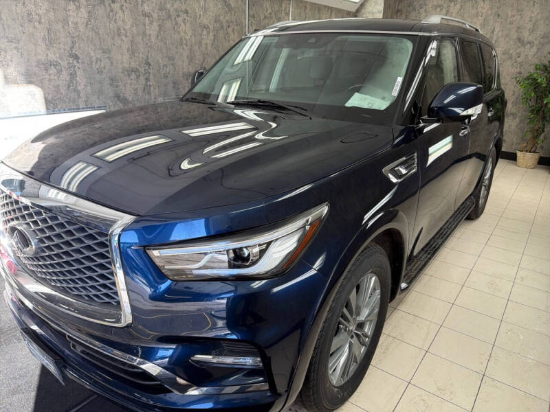 2021 Infiniti QX80 Luxe
