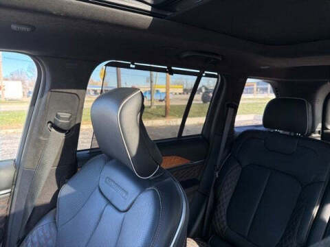 2022 Jeep Grand Cherokee Summit Reserve