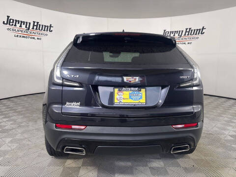 2022 Cadillac XT4 Sport