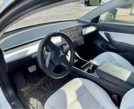 2020 Tesla Model 3 Performance