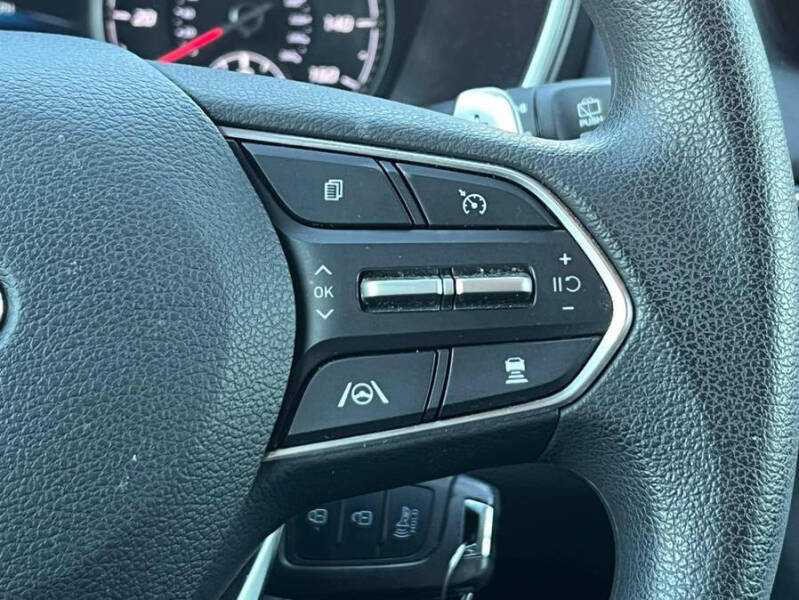 2021 Hyundai Santa Fe SE