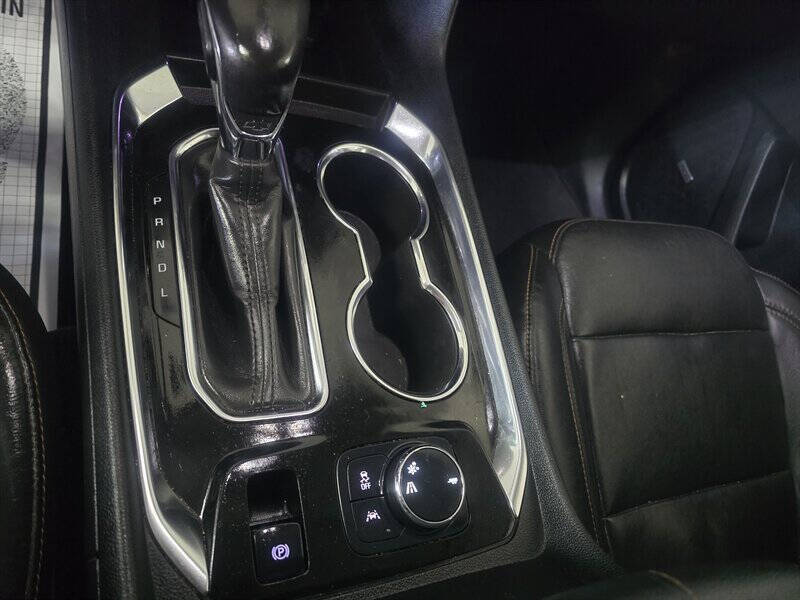 2021 Chevrolet Traverse LT Leather