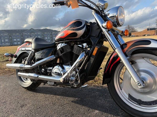 2005 Honda Shadow Sabre