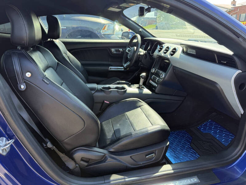 2016 Ford Mustang EcoBoost Premium