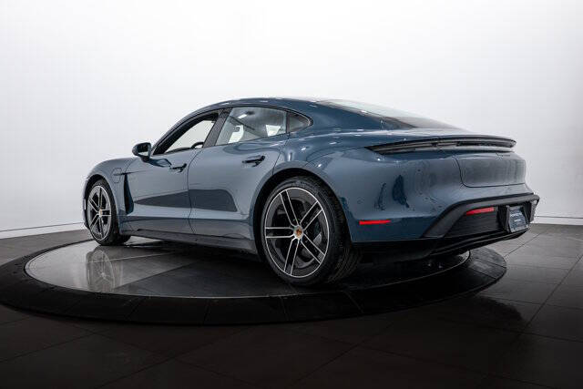 2026 Porsche Taycan 4