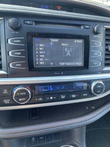 2015 Toyota Highlander LE Plus