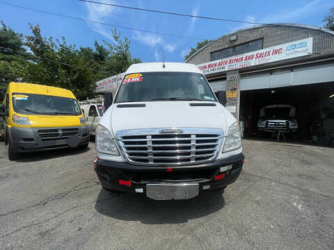 2013 Freightliner Sprinter 2500