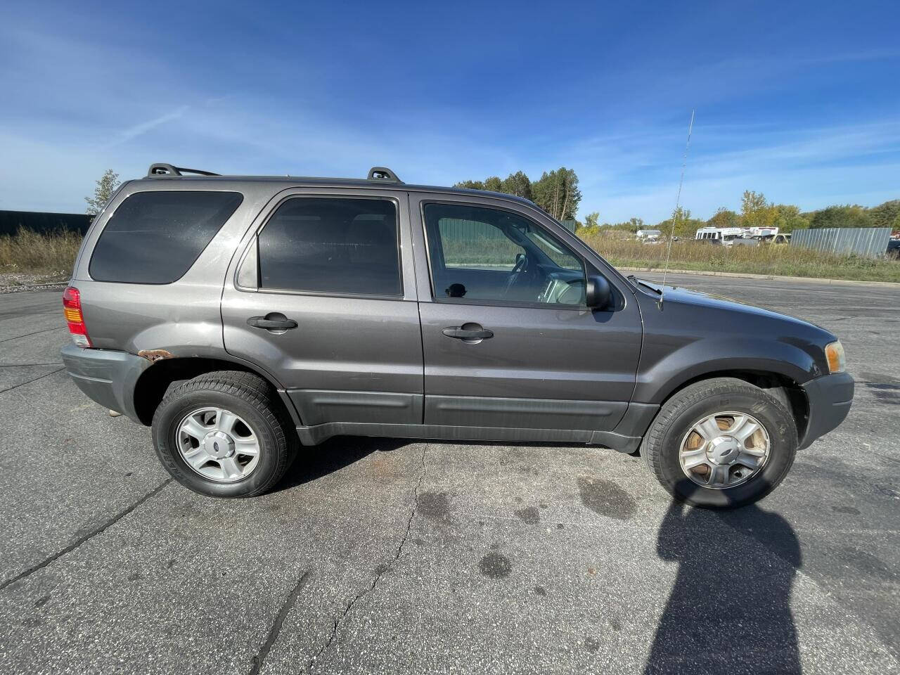 2003 Ford Escape for sale at Twin Cities Auctions in Elk River, MN