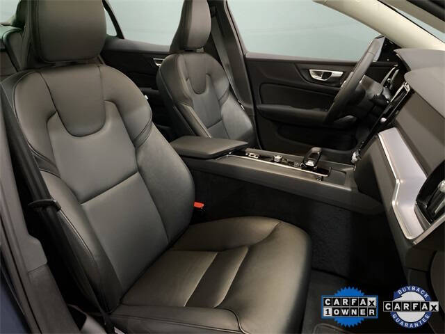 2025 Volvo S60 B5 Core