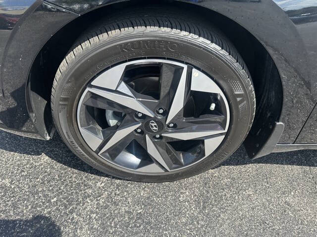 2023 Hyundai Elantra