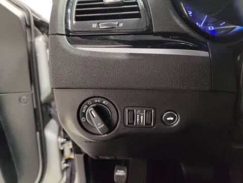 2019 Chrysler 300 S