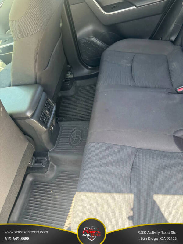 2024 Toyota RAV4 Hybrid LE