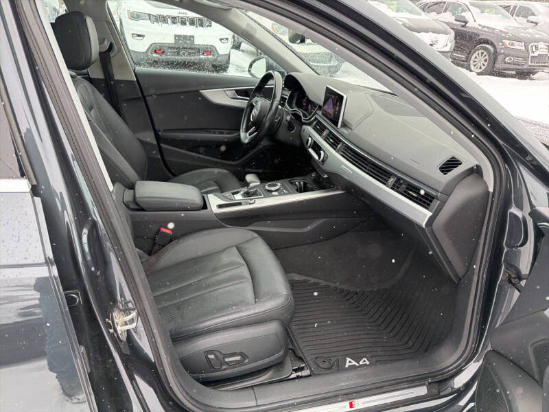 2017 Audi A4 2.0T quattro Premium Plus