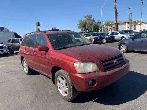 2004 Toyota Highlander for sale at Curry's Cars Powered by Autohouse - Brown & Brown Wholesale in Mesa AZ