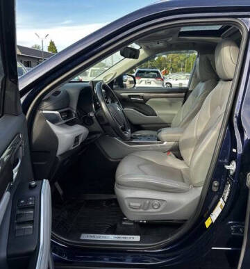 2021 Toyota Highlander Hybrid Limited