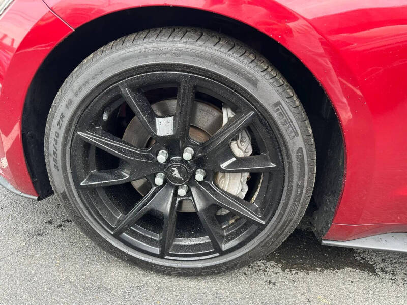 2017 Ford Mustang GT Premium