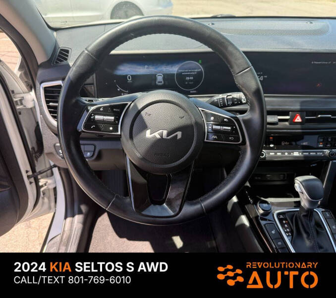 2024 Kia Seltos S