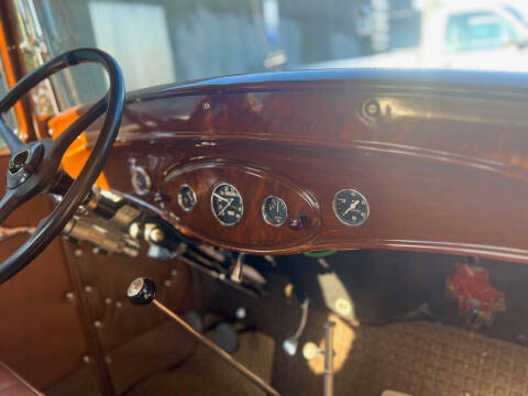 1934 Ford Custom