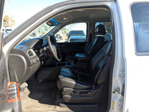 2012 Chevrolet Tahoe Special Service