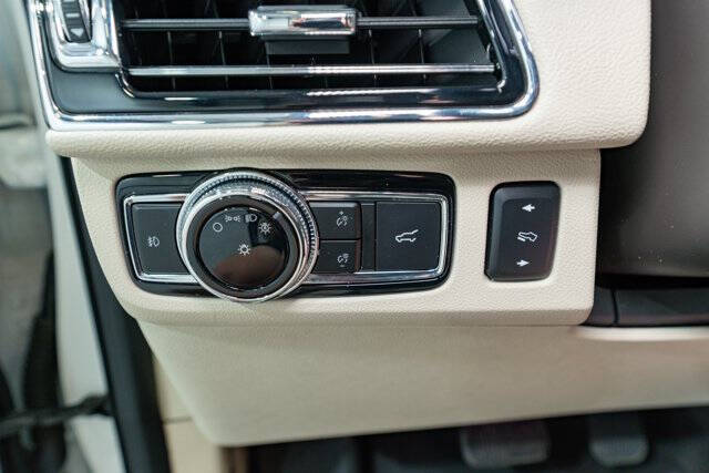 2021 Lincoln Navigator L Reserve