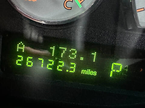 2004 Ford Thunderbird Deluxe