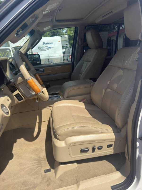 2009 Lincoln Navigator