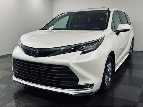 2021 Toyota Sienna for sale at Brunswick Auto Mart in Brunswick OH