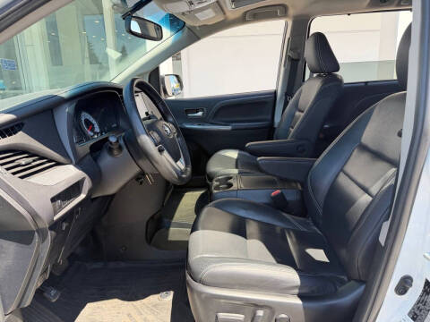 2017 Toyota Sienna