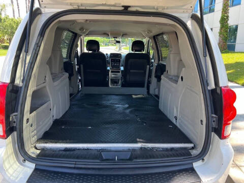 2012 RAM C/V