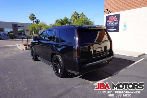 2019 Cadillac Escalade Luxury