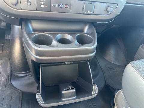 2023 GMC Savana 2500