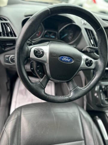 2015 Ford Escape Titanium