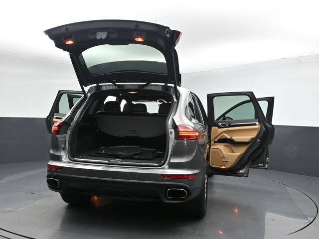 2016 Porsche Cayenne