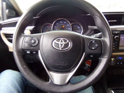 2015 Toyota Corolla LE