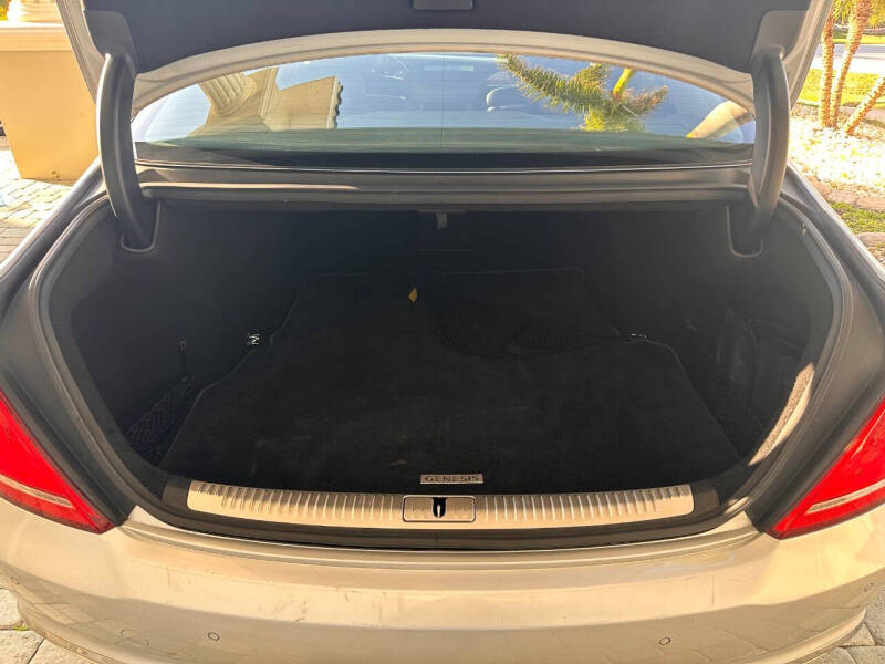 2017 Genesis G90 5.0 Ultimate