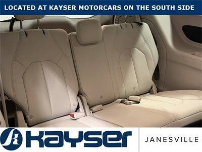 2017 Chrysler Pacifica Touring