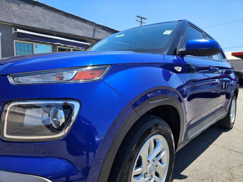 2021 Hyundai Venue SE