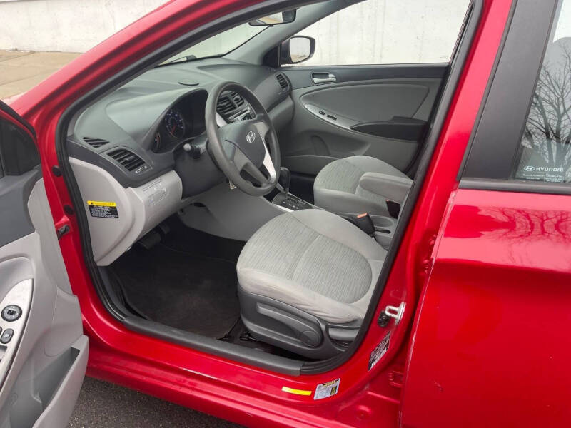 2015 Hyundai Accent GLS