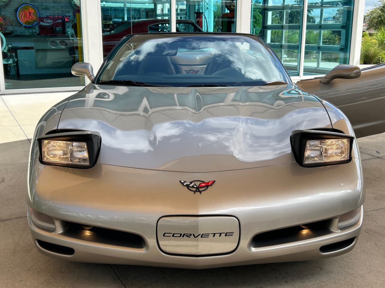 2000 Chevrolet Corvette 3