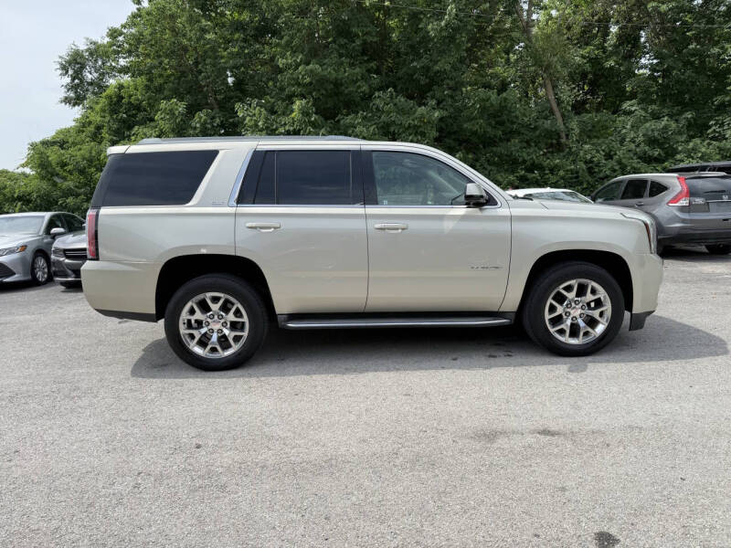 2015 GMC Yukon 2WD SLT's photo
