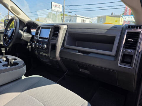 2018 RAM 1500 Express