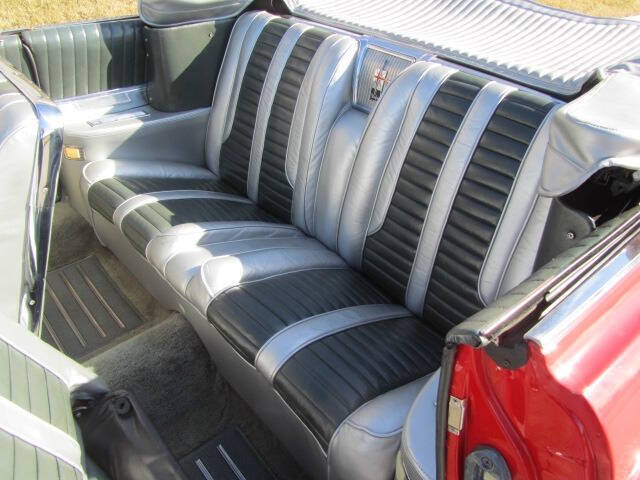 1962 Oldsmobile Ninety-Eight